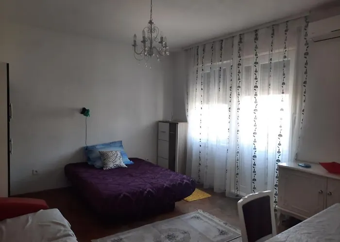 Nena Apartman